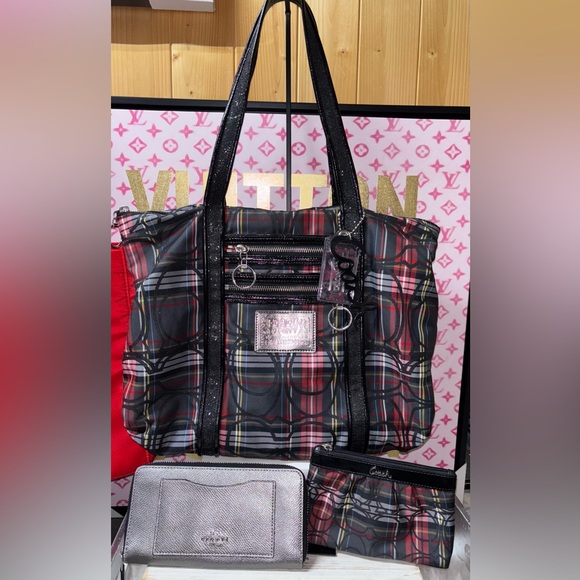 Coach poppy glam tartan bundle! - Picture 3 of 16